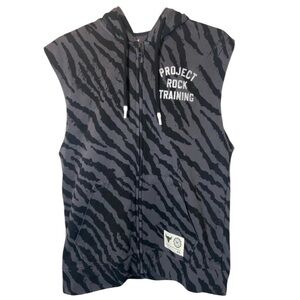 Under Armour Project Rock Men’s Sleeveless Zip Up Hoodie Size Medium